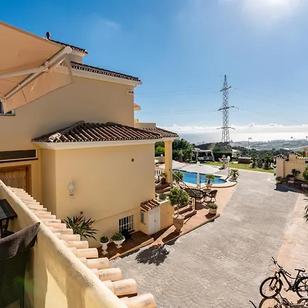 Apartment Penthouse With Pool, Jacuzzi And Zen Garden - Only 5min To Town