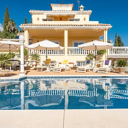 Apartment Penthouse With Pool, Jacuzzi And Zen Garden - Only 5min To Town *